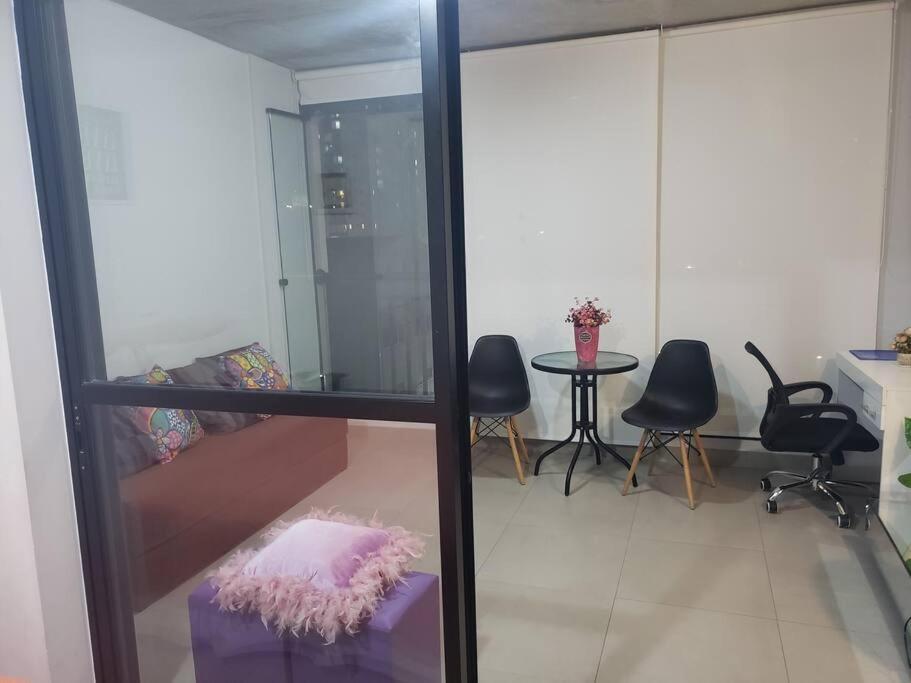 Lindo Studio no bom Retiro prox ao anhembi Sambodromo com wifi São Paulo Exterior foto